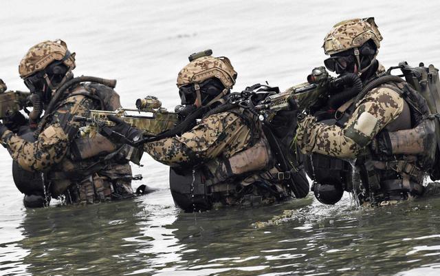 美国海豹突击队和三角洲特种部队比拼实力,谁更胜一筹呢?|特种部队|作战