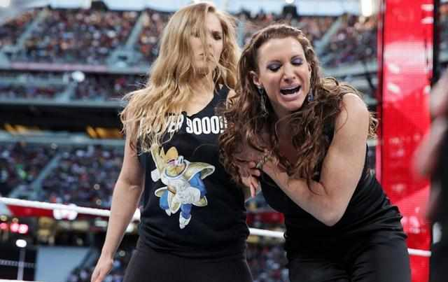 WWE五大辣妹,第一位曾单挑布洛克·莱斯纳,