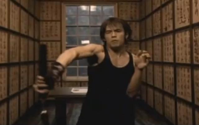 华晨宇改编的《双截棍》和周杰伦的原作,两者的水平谁比较高?