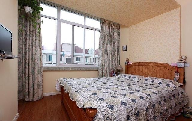 50平老公房改造,一房变两房,次卧在客厅,这设计