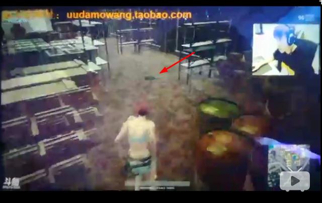 卢本伟开挂又出新证据,除了自瞄还有透视,看这