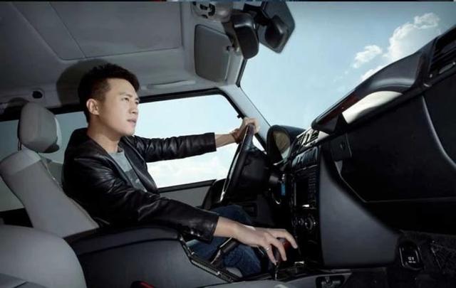 杜淳抱怨南方天气,自叹被冻成狗,网友:南方的冷