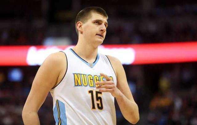 9个NBA自由球员应该在2018年获得最大合同,