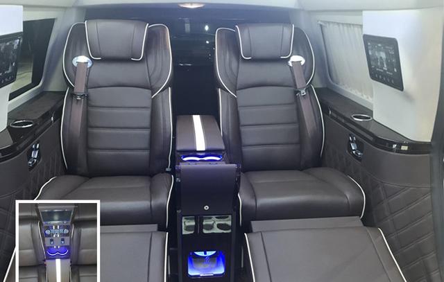 天津港展厅，2017款林肯领袖一号，这台车才是用来享受的