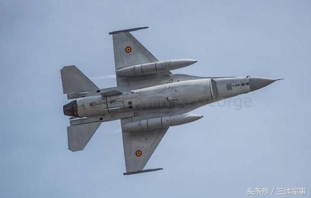 24枚标准3拦截弹就位,再支援20架战斗机,还能