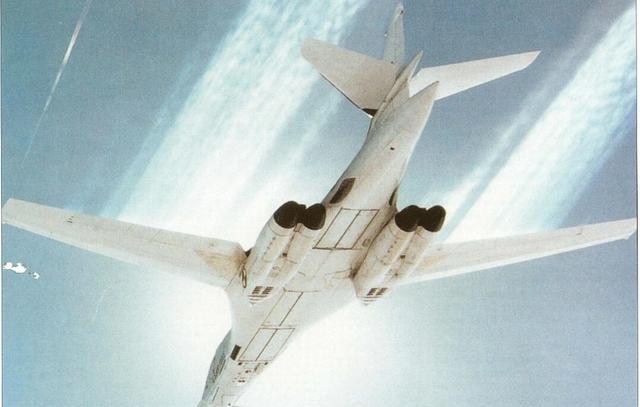 洪荒时代的蛮力怪兽-图160轰炸机