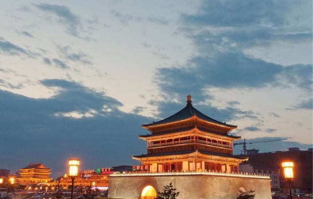 为什么咸阳不并入西安?