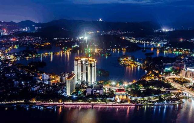 广东这一个三线城市有福了, 未来将成为高铁时