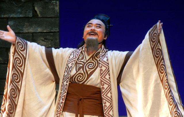 韩信:狡兔死,良狗烹;高鸟尽,良弓藏!