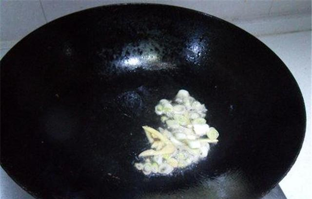 节后来道小青菜炒香菇好吃的不得了!