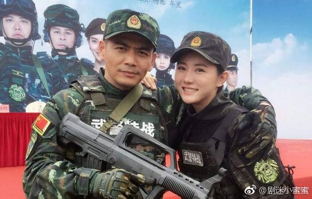 《利刃出击》图片