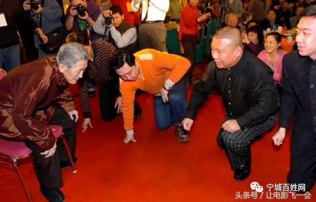 郭德纲这么大的能耐到底是谁教的？