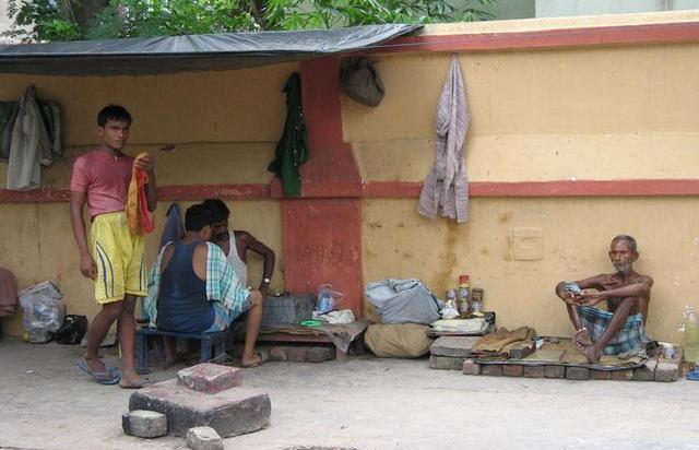 印度认为新德里,比中国一线城市繁华,实际却不