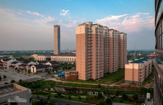 最有钱的4个大镇,堪比城市,看看你认识几个?