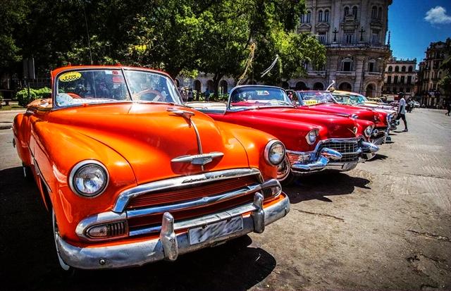 这个国家曾经被美国经济制裁, 如今却是美国老