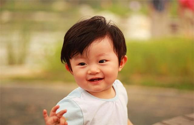 小生谈育儿:育儿带孩子没有那么多讲究,遵循自