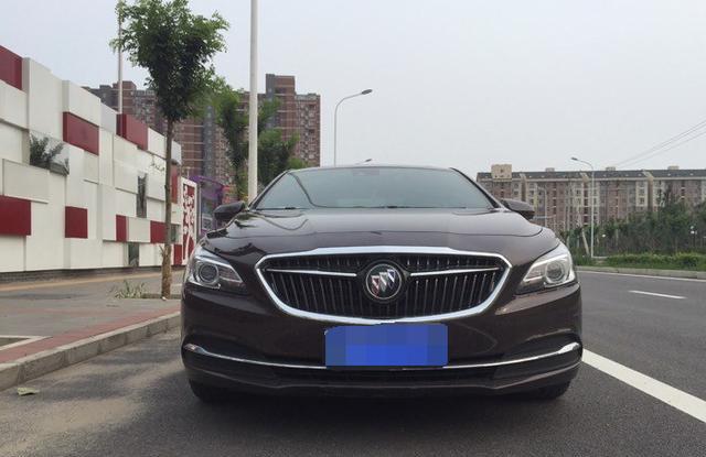 情有独钟，携我的新君越和论坛里的大伙打个招呼