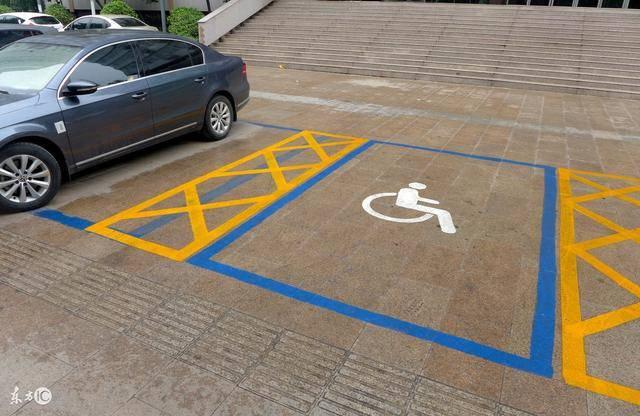 露天车位开发商不得买卖, 产权属于全体业主!