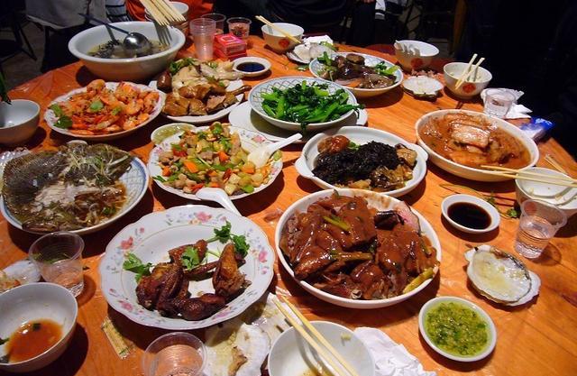 舌尖上的黄陂,农村人办酒席超过五星级酒店,三天三夜土豪盛宴