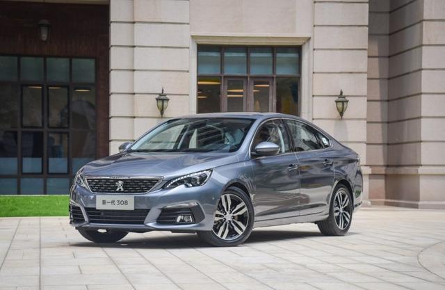 动力比肩思域的家用小钢炮，只因用了板车悬挂，降价2万也没人买