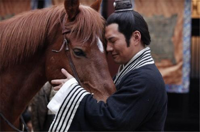 电视剧隋唐英雄的秦叔宝跟正史比相差几分?看完明白了