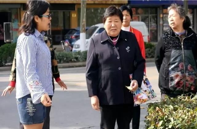 微靖江:江山路社区党支部副书记朱雪松:以公益