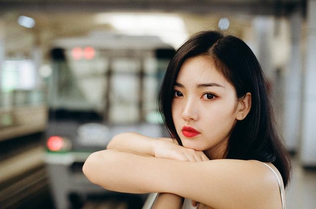 原因就是那些女生懂得男人的秘密,所以就可以搞定男神