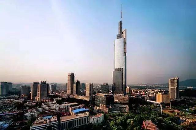 中国这些城市的地标性摩天大楼更贵啊