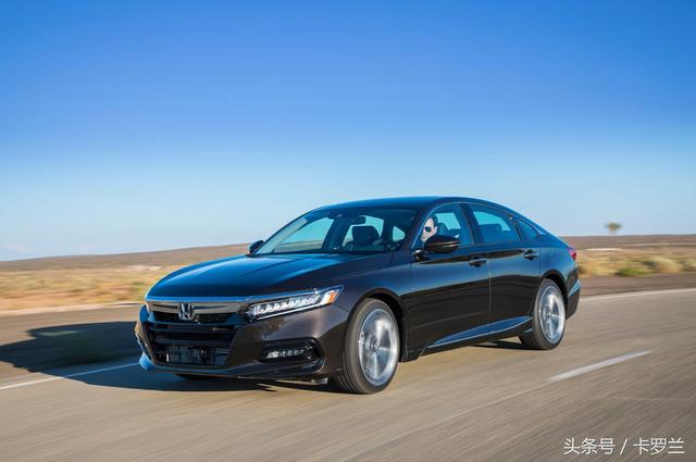 2018款本田雅阁与丰田凯美瑞比较,看好哪个?