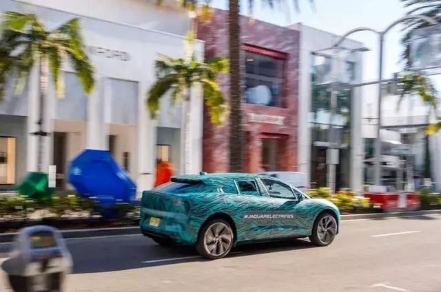 外媒抢先试驾捷豹 I-PACE 原型车,特斯拉开始要瑟瑟发抖了?