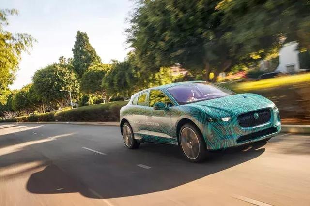 外媒抢先试驾捷豹 I-PACE 原型车,特斯拉开始要瑟瑟发抖了?