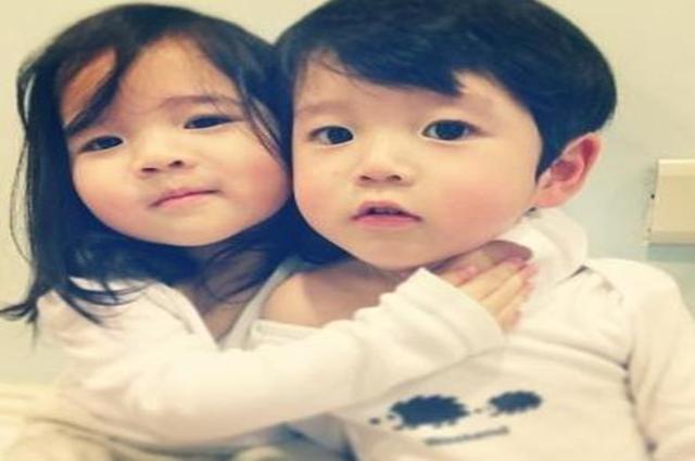 孕早期如果出现这3个反应, 多半怀了双胞胎! 你