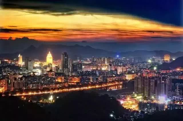 广东最新GDP十强出炉,2018顺德居然这么牛!