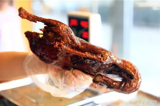 食在四川,味在乐山:乐山甜皮鸭!