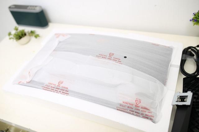 只为吃鸡 :HKC GF40吃鸡显示屏上手测评