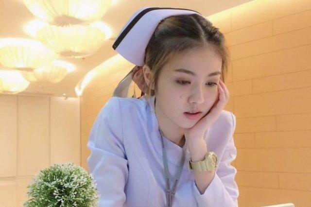 颜值逆天的女护士,其照片转发上亿次