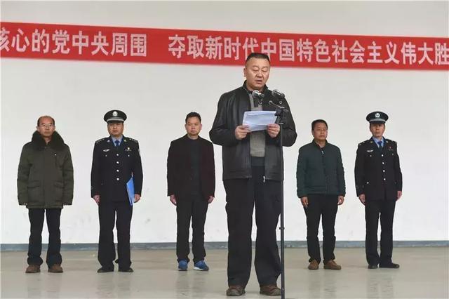 玉溪峨山县举行《反恐怖主义法》颁布实施两周年宣传