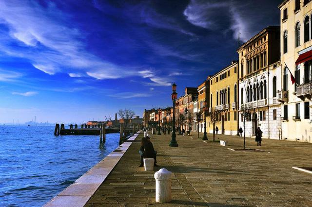 自由职业无房无车还单身,想出国旅行申请签证