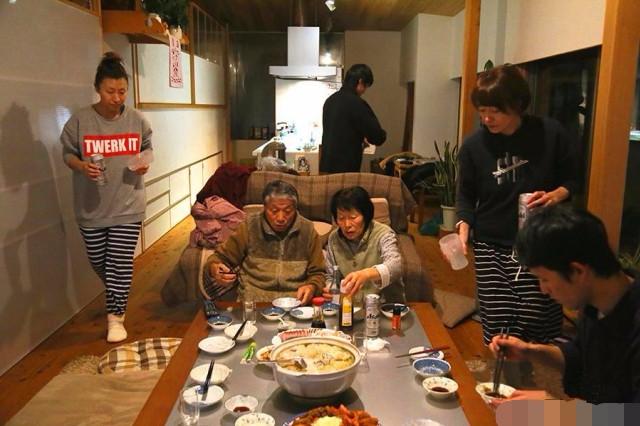 在日本吃了一顿饭,日本人天天吃这些,把中国游