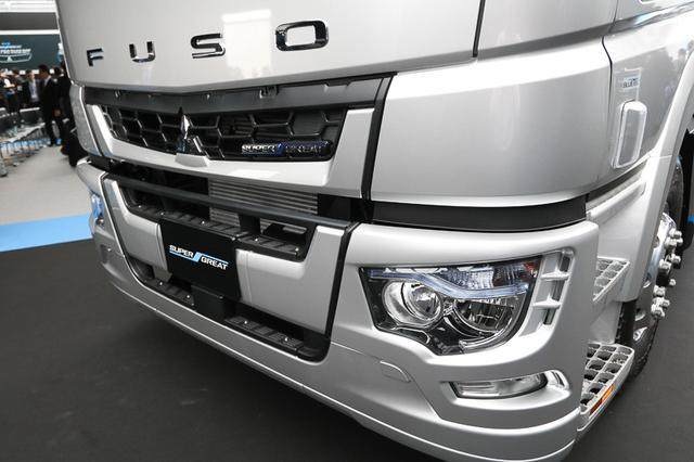 后视镜都有雨刮器,奢华到不敢想象?日本三菱新