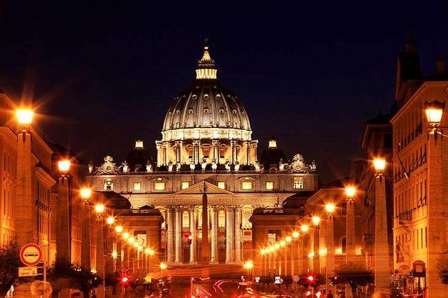 人均收入超200万的土豪国,但全国没一个理发店