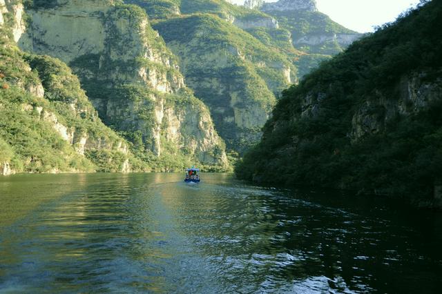 古诗词中的色彩美