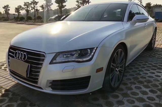 这款奥迪A7售价20万倒车影像电尾门,优点:外形