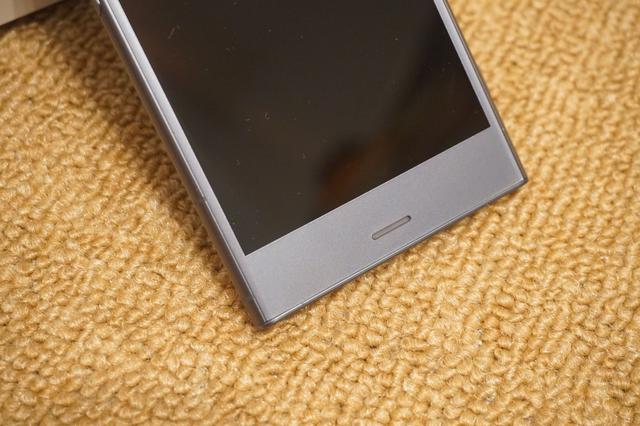 索尼Xperia XZ1深度体验:五轴防抖加持960帧超