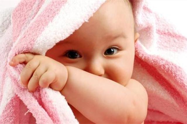 从孩子手指上斗的数量来看孩子的性格,看看你