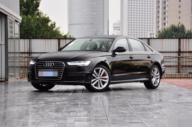 2018款奥迪A6L30周年纪念版 35 TFSI 运动版