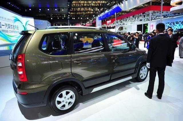 仅售6万,国产再爆小型SUV,颜值爆表,令五菱宏光头疼不已!