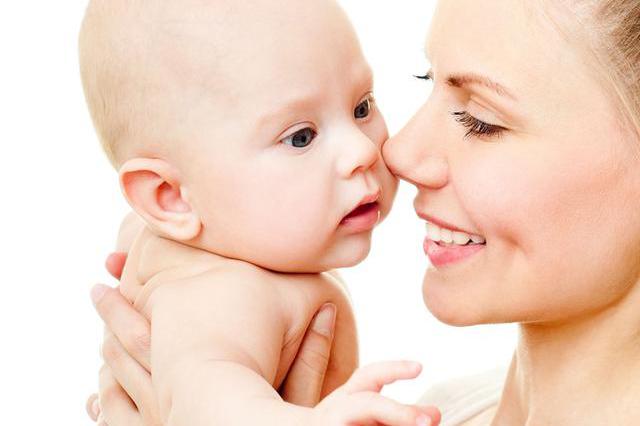 孩子缺乏安全感的表现,赶紧看看你家宝宝中了