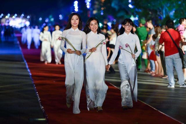 为什么有这么多越南人喜欢中国?