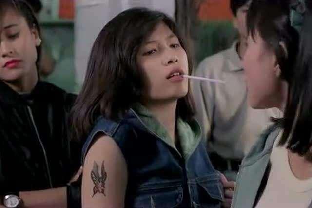 曾经学校那些“女混混”, 现在过得怎么样了?